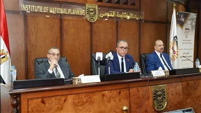 معهد التخطيط القومي يطلق التقرير العام لمشروع تعميق التصنيع المحلي في مصر