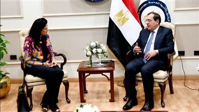 الملا: الشراكة مع المؤسسات الدولية ركيزة أساسية لرفع كفاءة العنصر البشرى بقطاع البترول