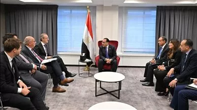 رئيس الوزراء يبحث خطط «ديمي» البلجيكية للتوسع بمشروعات الهيدروجين الأخضر في مصر