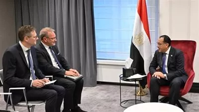 بشراكة خليجية.. «جون كوكريل انرجي» البلجيكية تخطط لتصنيع المحللات الكهربائية في مصر