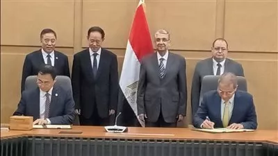 «الكهرباء» توقع مذكرة تفاهم لإنشاء محطة للضخ والتخزين قدرة 2000 ميجاوات بنظام الـBOO 