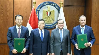 إنشاء مشروع مصري - صيني لإنتاج الهيدروجين الأخضر