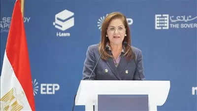 وزيرة التخطيط: مجمع مدارس القرية الكونية نموذج للشراكة مع القطاع الخاص 