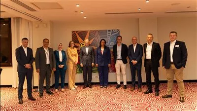  نائب وزير السياحة تبحث زيادة الحركة الألمانية الوافدة إلى مصر