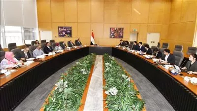 مساعد وزير الإسكان يناقش مع وفد كوري خطة تحويل «بدر» لمدينة ذكية