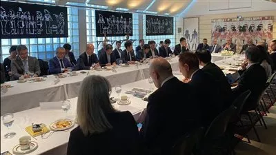 مصر تسعى لجذب استثمارات يابانية في مجال صناعة السيارات