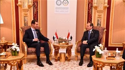 الرئيس السيسي يلتقى نظيره السوري على هامش القمة العربية الإسلامية بالرياض