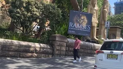  شوارع وميادين مدينة سيدني الأسترالية تحتفي بوصول معرض رمسيس وذهب الفراعنة