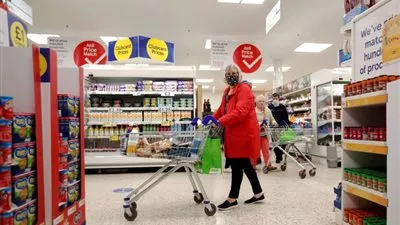 تراجع مبيعات التجزئة البريطانية 0.3% خلال أكتوبر الماضي