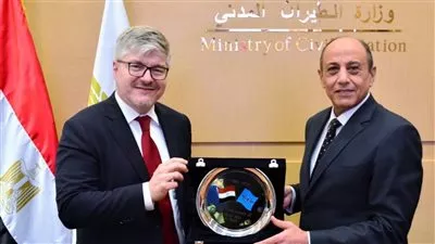 توقيع مذكرة تفاهم بين وزارة الطيران المدنى ومنظمة «إيكاو»