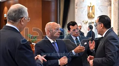 محافظة جنوب سيناء تتعاقد مع «الإنتاج الحربى» لتوريد 5 أتوبيسات كهربائية