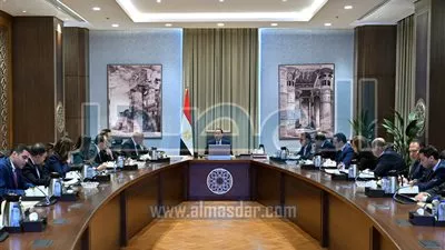 رئيس الوزراء يستعرض مبادرة جديدة لبيع الوحدات العقارية بالدولار 