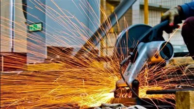 انخفاض الرقم القياسي للصناعات التحويلية والاستخراجية 3.86% خلال سبتمبر 2023