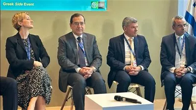 الملا: الغاز الطبيعي هو الوقود الأنسب للانتقال لنظام طاقة عالمي منخفض الكربون