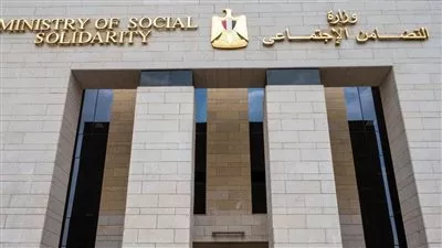 التضامن: صرف 50 ألف جنيه لأسرة كل متوفي بحادث الطريق الصحراوي بالمنيا