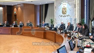 رئيس الوزراء: إلزام المصانع بطباعة الأسعار على أي سلعة يتم إنتاجها