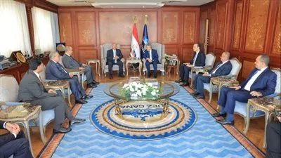 وزير النقل ورئيس هيئة قناة السويس يبحثان الشراكة مع شركة «البحري» السعودية