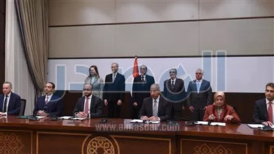 توقيع اتفاقية مع «أكوا باور» لتطوير مشروع للهيدروجين الأخضر باستثمارات 4 مليارات دولار 