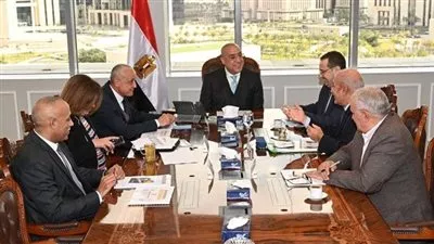 وزير الإسكان يتابع أعمال «التعمير لخدمات الصيانة» بمشروعات الإسكان الاجتماعي ودار مصر