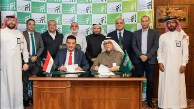  «التضامن» توقع عقد المشاعر المقدسة لحجاج الجمعيات الأهلية مع شركة رحلات ومنافع 