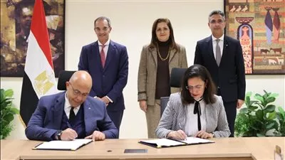 «التخطيط» تتعاون مع «البريد» لتنفيذ محور التمكين الاقتصادى لمشروع تنمية الأسرة المصرية