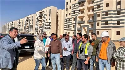 «الإسكان»: تخصيص 21 ألف متر لإقامة 5 مشروعات صناعية بمدينة السويس الجديدة 