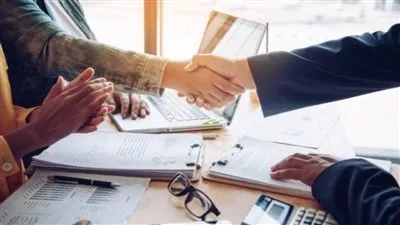 لأول مرة منذ 2013.. تراجع قيمة الصفقات عالمياً دون 3 تريليونات دولار 