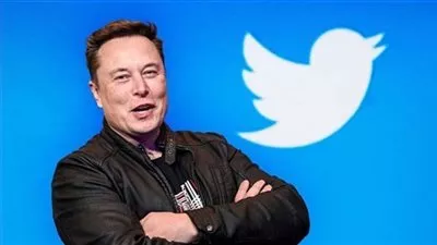 إيلون ماسك يخفض تكلفة علامة التوثيق الذهبية على X