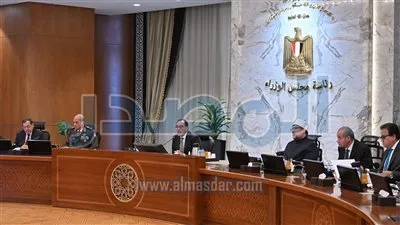 «مدبولي» يوجه بتكثيف الزيارات الوزارية لمواقع الإنتاج والعمل على حل أية مشكلات