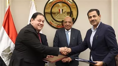 تحالف مصري هندي يوقع اتفاقية إنشاء شركة جديدة لرفع تركيز خام الفوسفات