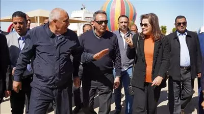 وزيرة التخطيط تفتتح المرحلة الأولى من مشروع الجذب السكاني «بشائر خير الوادي»