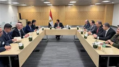  وزير الصحة يبحث مع «سيمنز» إنشاء مراكز إحالة إقليمية للأشعة التشخيصية والتداخلية 