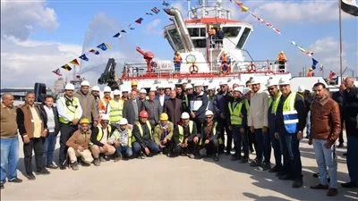 وزير النقل يشهد توقيع إجراءات تسليم الرصيف الجنوبي لمحطة الحاويات «تحيا مصر 1»