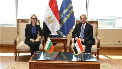 وزير الاتصالات يبحث التعاون بين مصر وبلغاريا بمجالات التحول الرقمى ودعم الإبتكار 