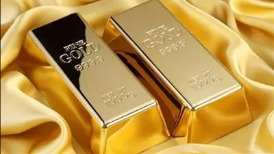 الذهب يرتفع معززاً مكانته كملاذ آمن وسط الصراع في الشرق الأوسط