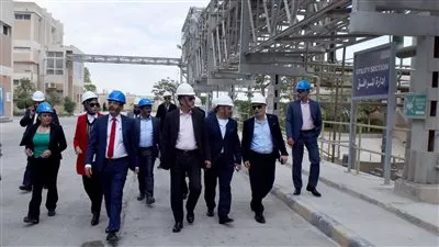 افتتاح خط إنتاج جديد بشركة جلاكسي للكيماويات بعتاقة