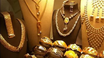  تراجع أسعار الذهب في البورصة العالمية بقيمة 11 دولارًا خلال أسبوع