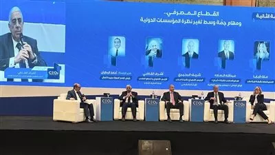 أشرف القاضي: منتجات البنوك والحلول الرقمية داعم كبير لتدفق الاستثمارات المحلية والعالمية  