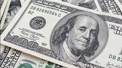 الدولار يستقر فوق 150 يناً يابانياً مع توقعات بارتفاع الفائدة الأمريكية