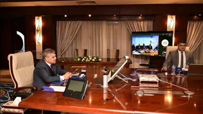 الخط الملاحي الإيطالي MESSINA يعتزم زيادة أعداد وحمولات السفن العابرة لقناة السويس