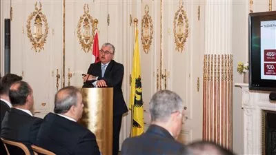 رئيس اقتصادية قناة السويس يستعرض الفرص الاستثمارية أمام كبرى الشركات والوكالات البلجيكية