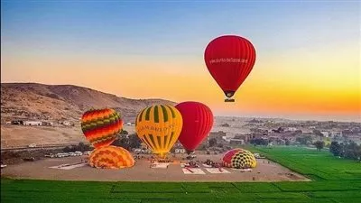 إلغاء رحلات البالون الطائر في الأقصر بسبب سرعة الرياح