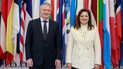 وزيرة التخطيط تبحث تعزيز سبل التعاون مع منظمة التعاون الاقتصادي والتنمية 