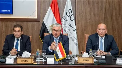 رئيس اقتصادية قناة السويس: توطين الصناعات المكملة لخفض تكلفة إنتاج الوقود الأخضر