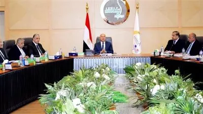 «القابضة للطرق والكباري» تحقق 10.7 ميار جنيه إيرادات خلال 2022-2023 