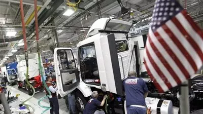 تراجع طلبات السلع المعمرة الأمريكية 6.1% في يناير