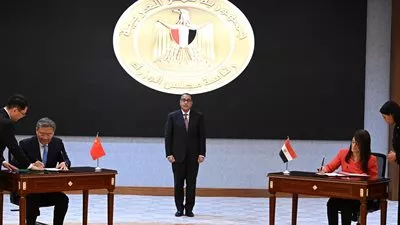 توقيع شهادة تسليم وتسلُم مشروع مركز تجميع وتكامل واختبار الأقمار الصناعية