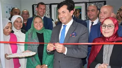 وزير الشباب يفتتح أول حاضنة للأعمال التكنولوجية الرياضية MOYS