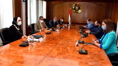 الحكومة تعلن إتاحة فرص عمل للـ 23 مصرياً العائدين من ليبيا