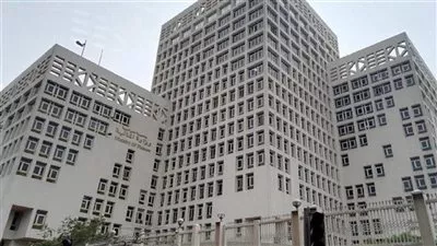 «المالية» تنفى فرض ضريبة شهرية على مستخدمى «الآيفون» في مصر